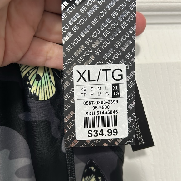 SOMMER RAY NWT butterfly butt lift leggings. Size XL - Picture 7 of 10